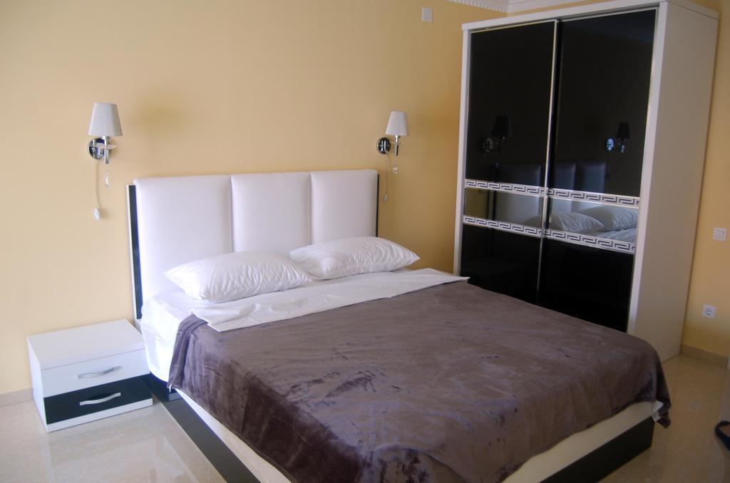 David's Guest House Kobuleti Extérieur photo
